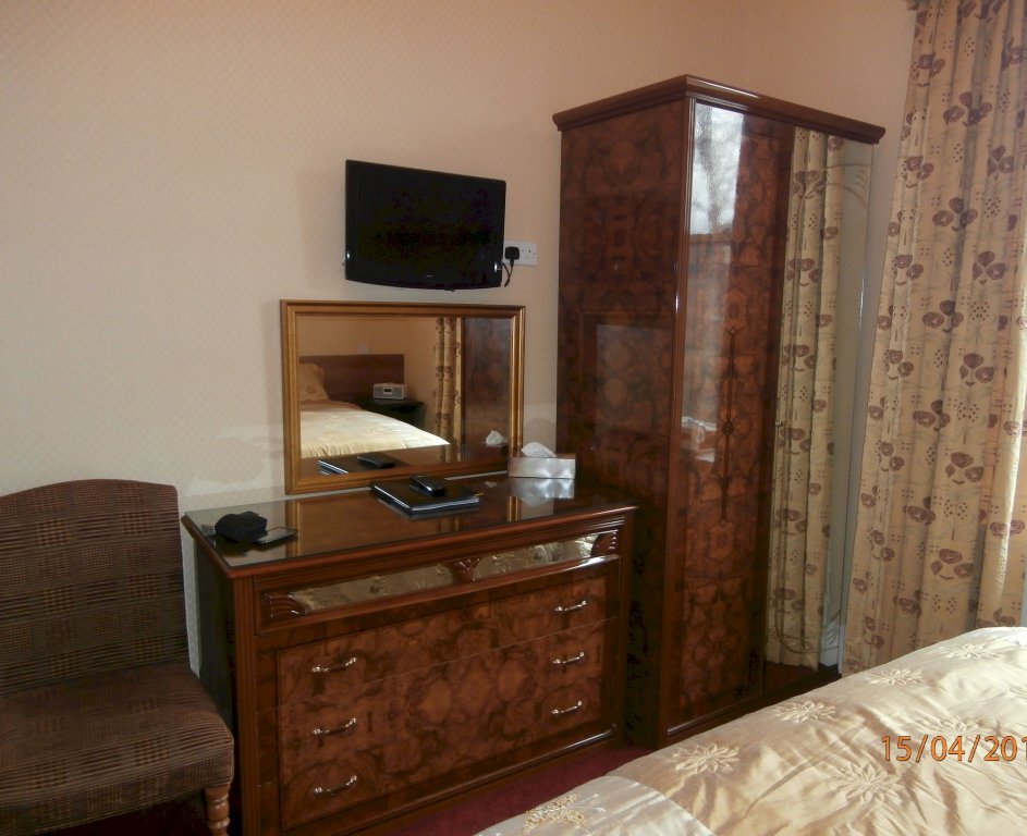 Фото Allison House 16 Guesthouse