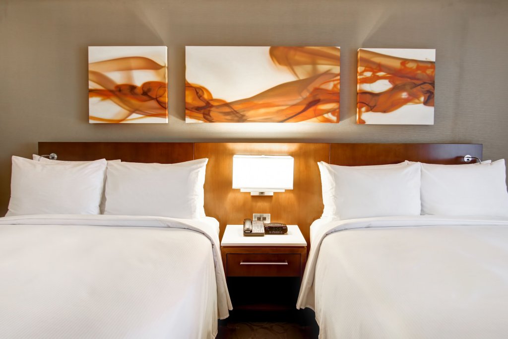 Фото Hilton Mississauga/Meadowvale