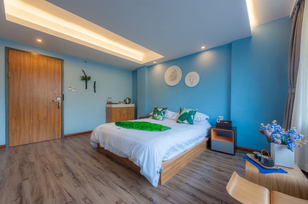 Фото Spring Blossoms Inn Yangshuo West Street