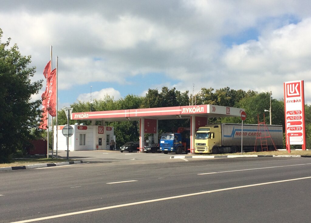 Gas station Lukoil, Yelets, photo