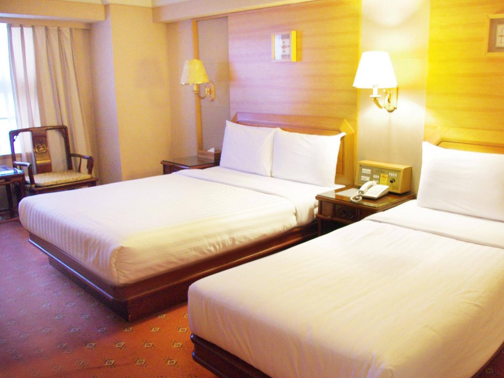 Фото Kdm Hotel