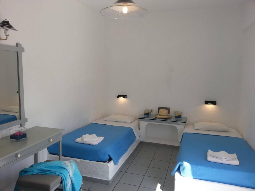 Фото Iro Hotel