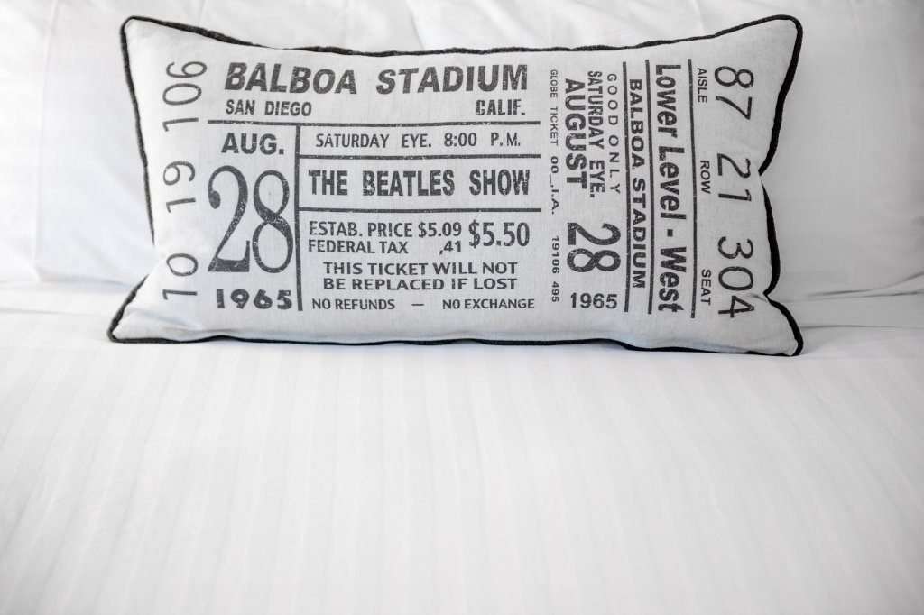 Фото The Bristol Hotel San Diego