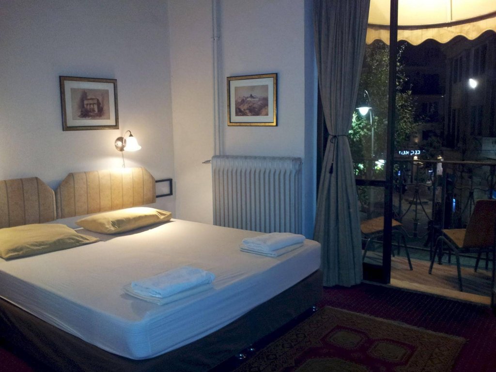 Фото отеля 4