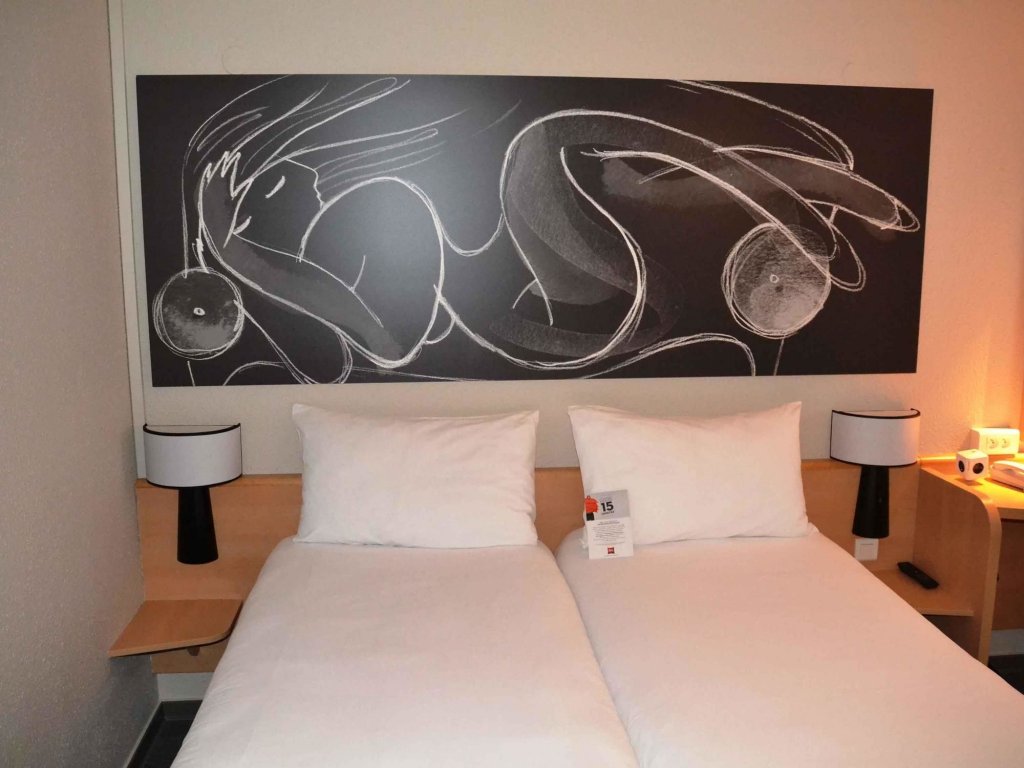 Фото B&B Hotel Reims Centre Erlon