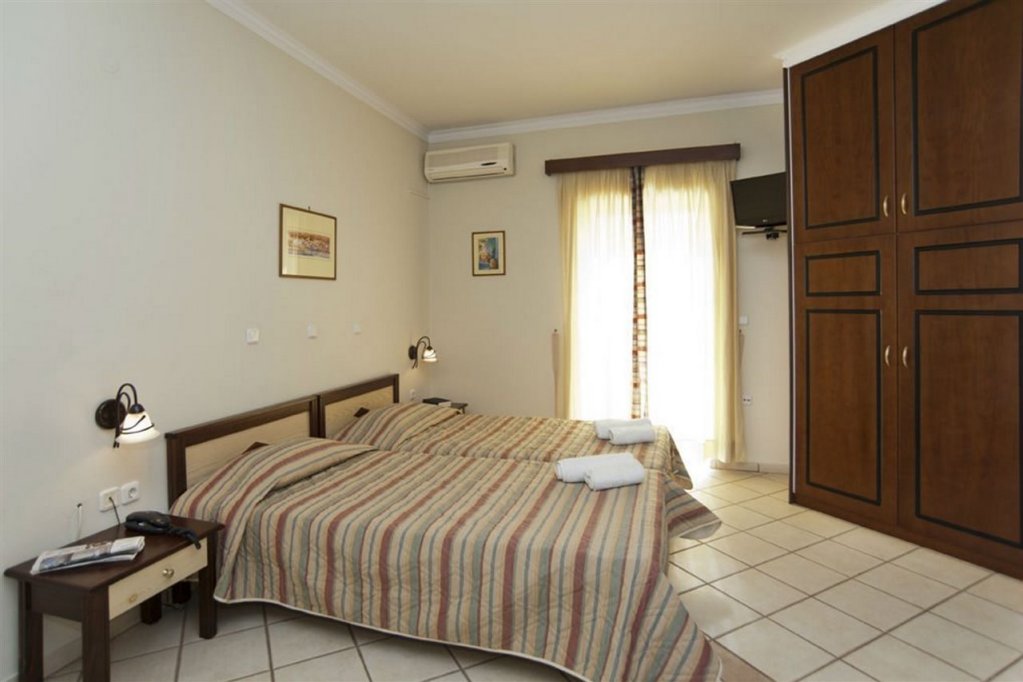 Фото Caretta Beach