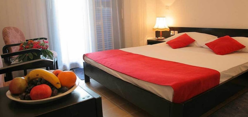 Фото Hotel Aleksandar