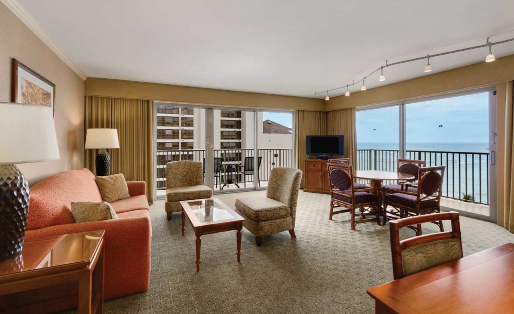 Фото Outrigger Waikiki Beach Resort