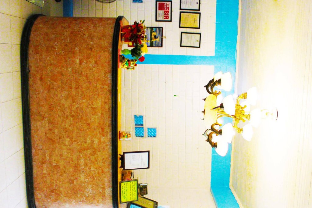 Фото Oyo 749 La Maria Pension And Tourist Inn Hotel