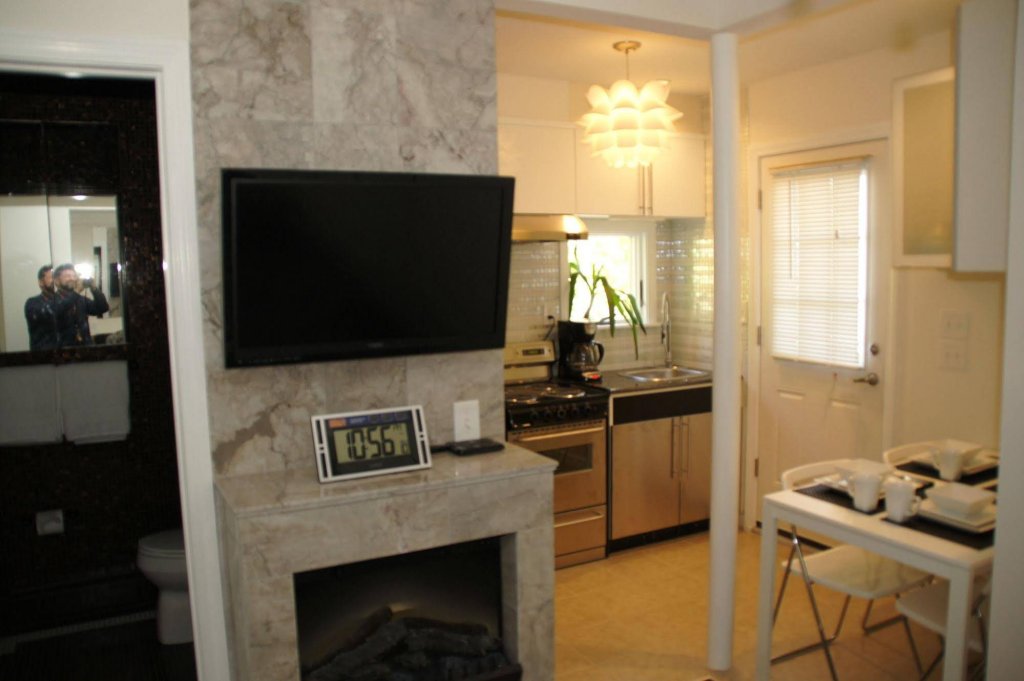 Фото Admiral Weaver Inn