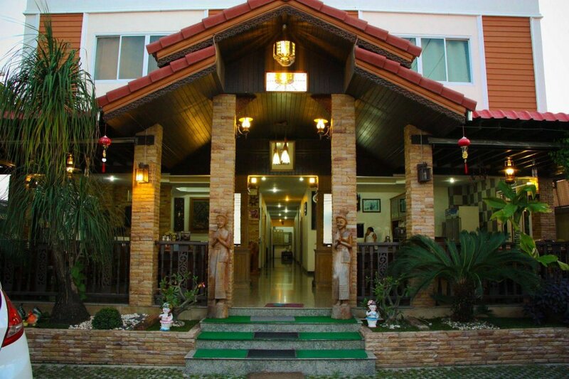 Гостиница Iyara Hua Hin Lodge