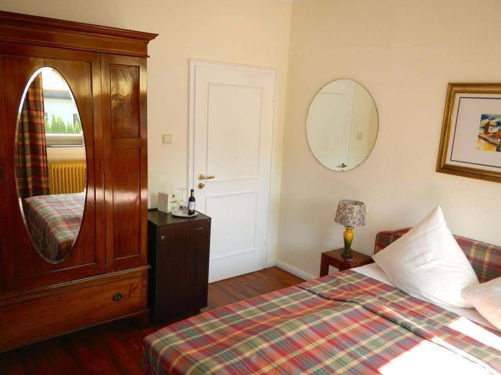 Фото Hotel Villa Meererbusch