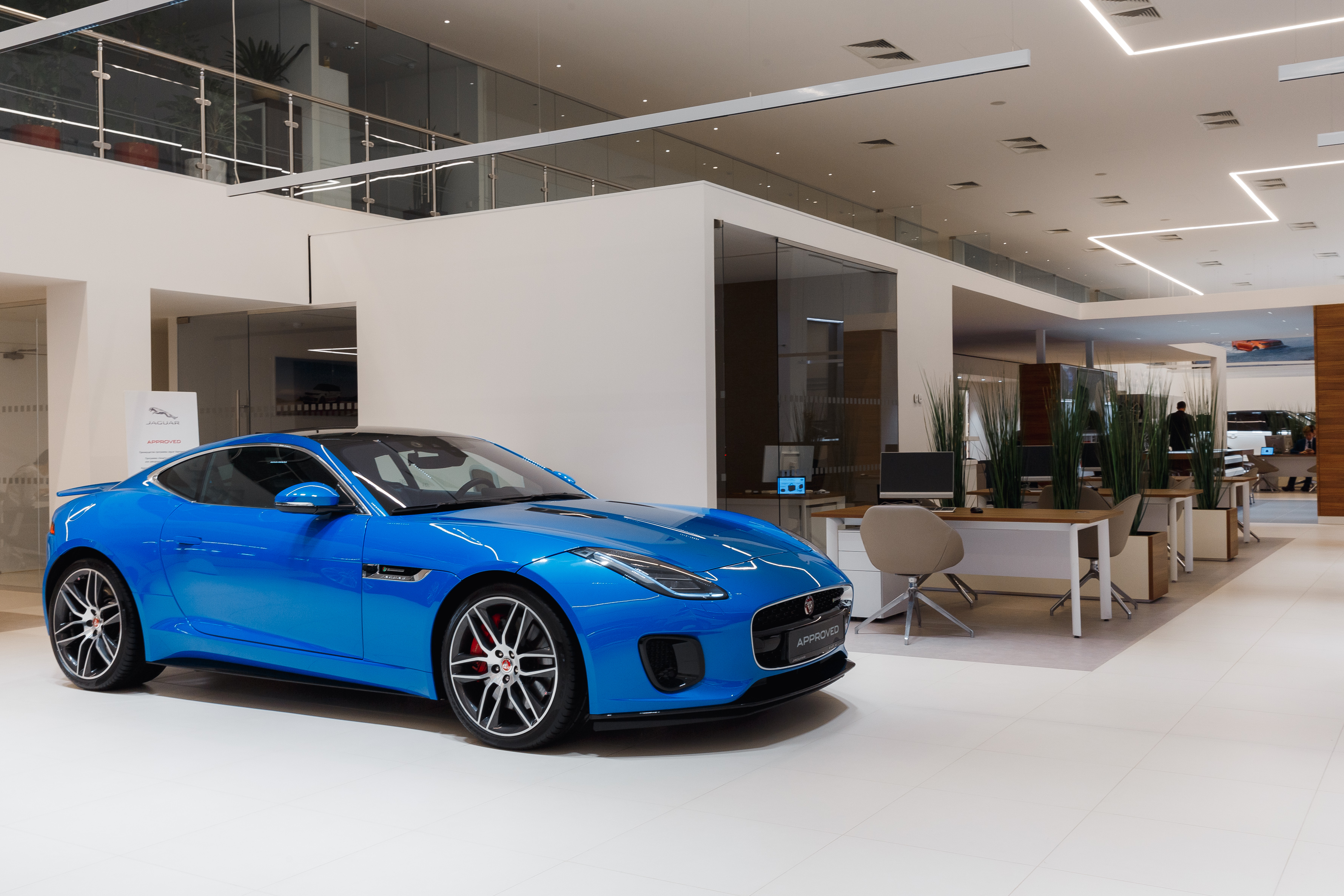 Суперкары Jaguar: самый дорогой автомобиль, цены и рейтинг стоимости