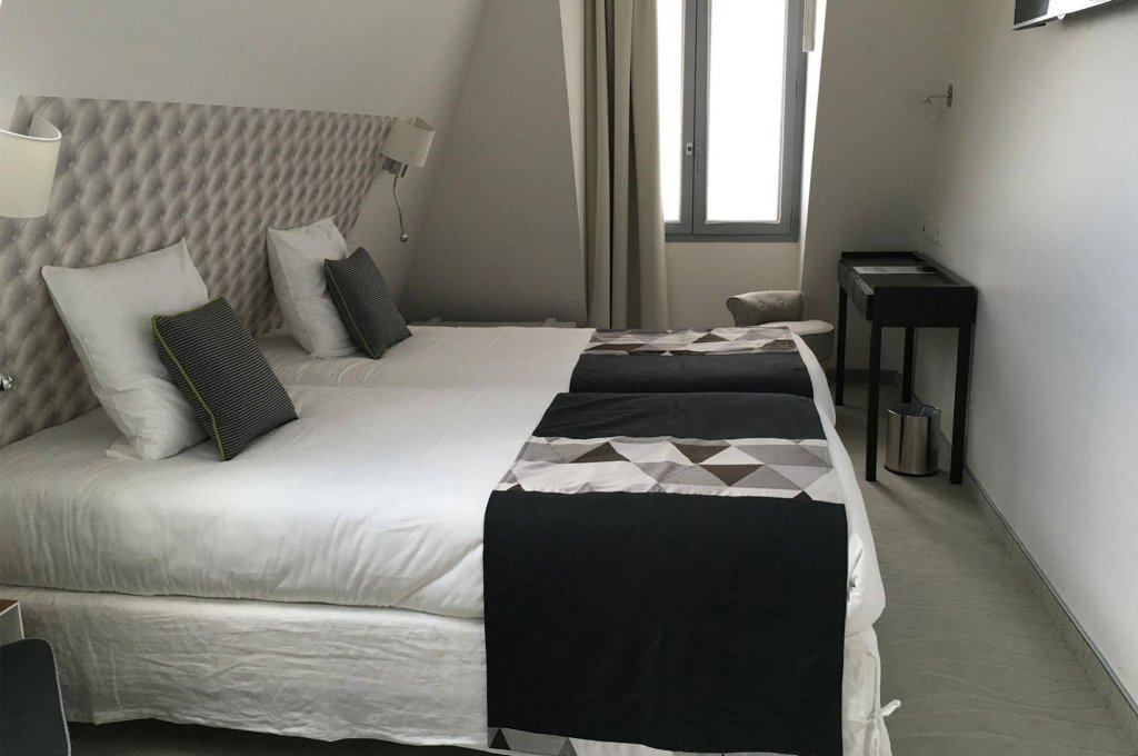 Фото Hôtel Versailles Chantiers