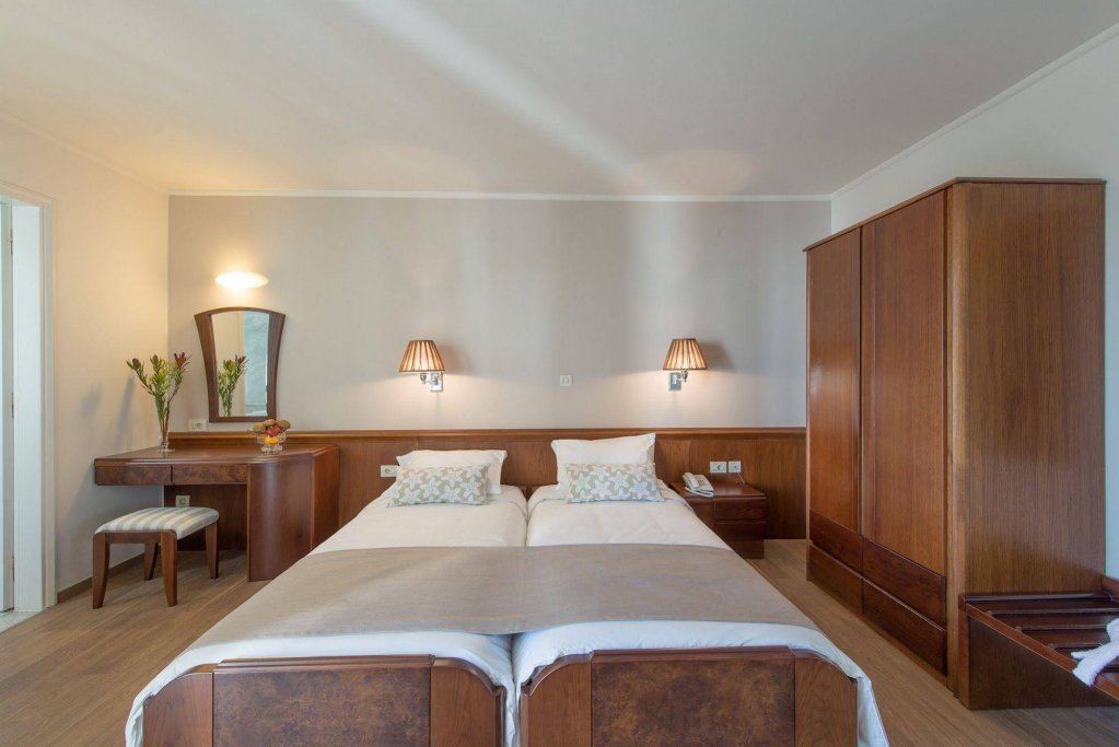 Фото Avra City Boutique Hotel