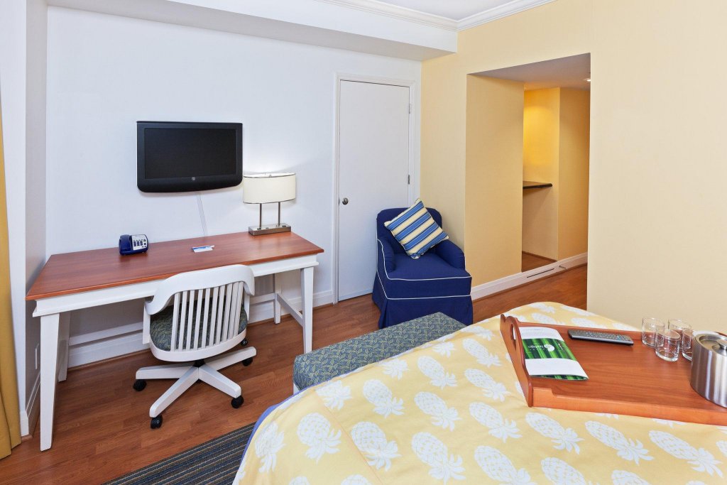 Фото Hotel Indigo Dallas Downtown