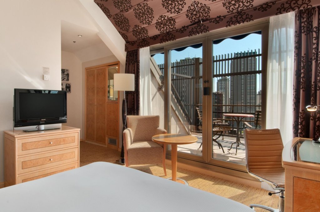 Фото Hilton Milan