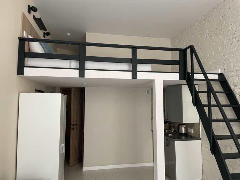 Фото Arlo Ломоносова