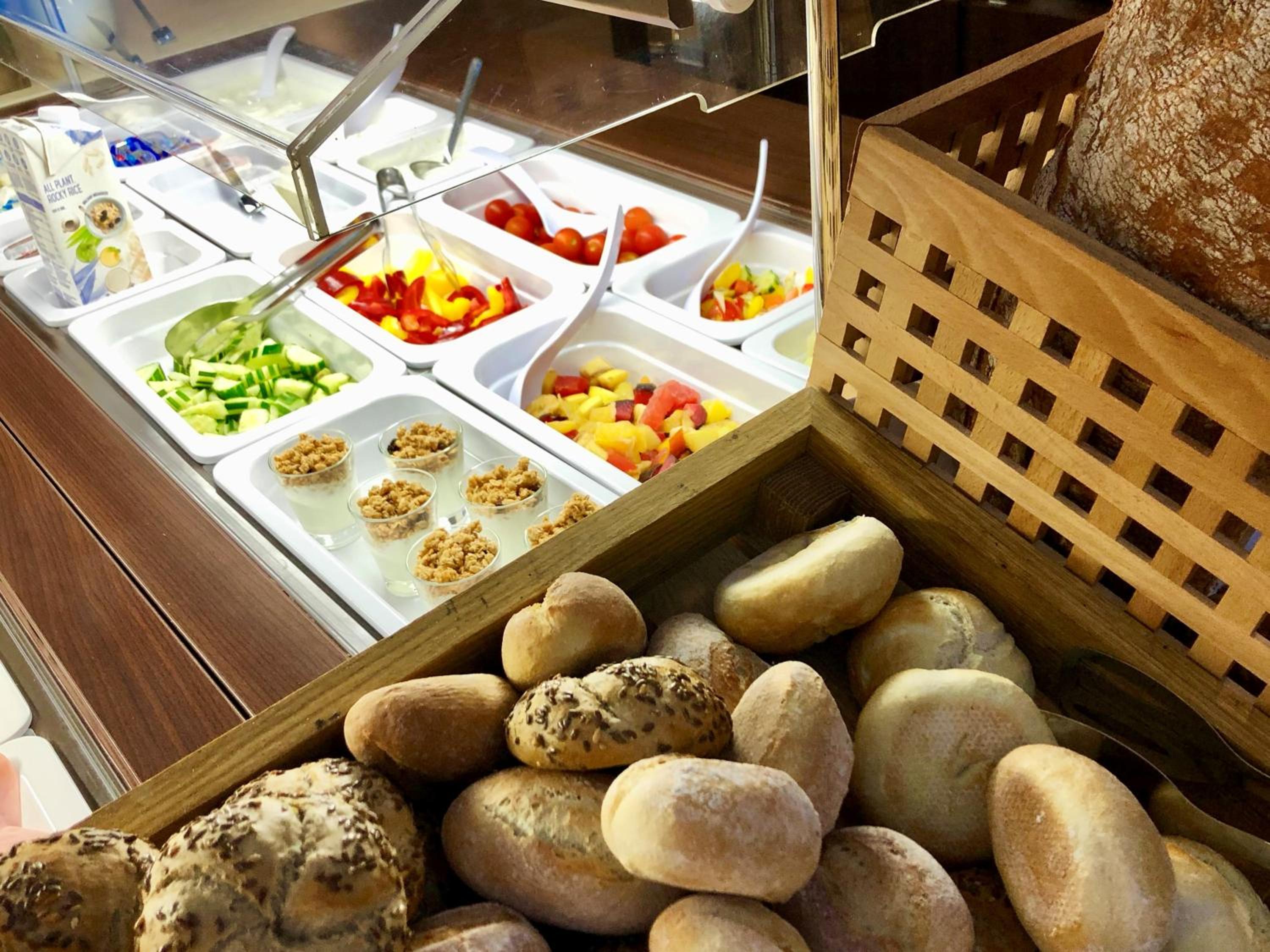 Фото Hotel Flora