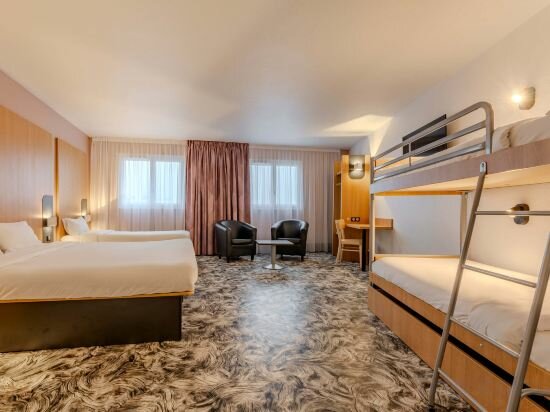 Фото B&b Hotel Maubeuge Gare