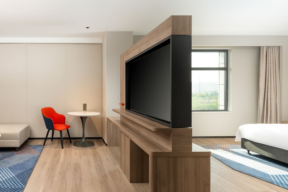 Фото Holiday Inn Express Luoyang Longmen