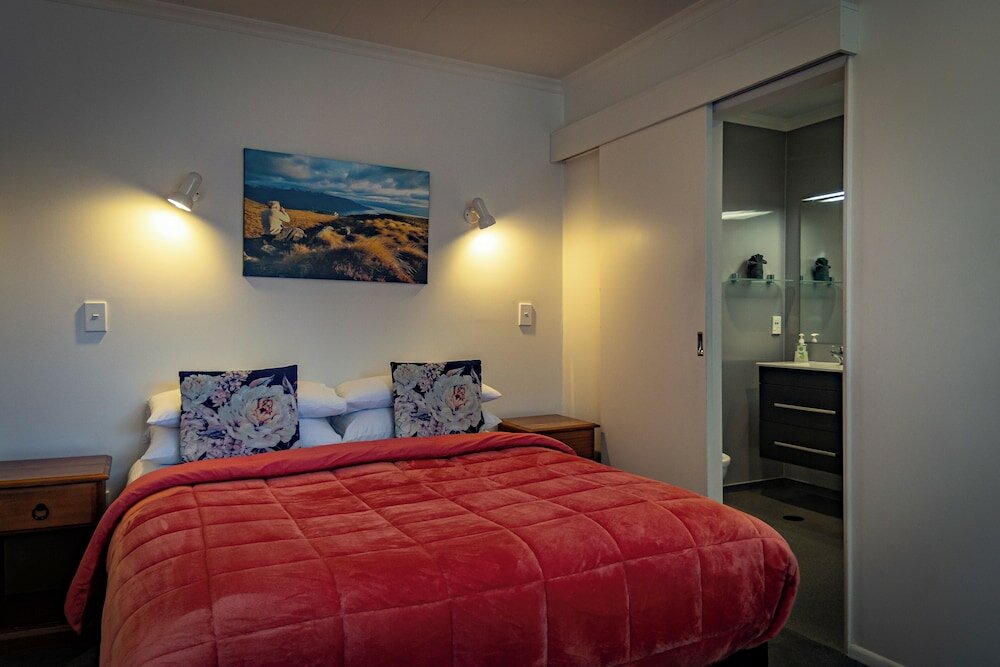 Фото Amber Court Motel