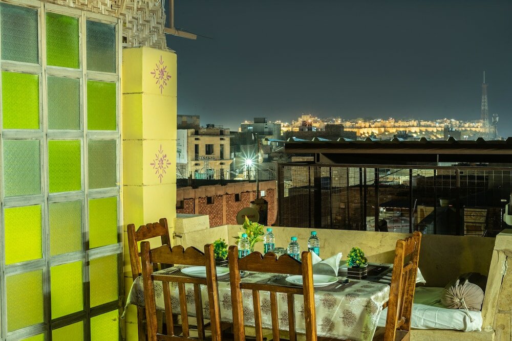 Фото Hotel Marina Mahal