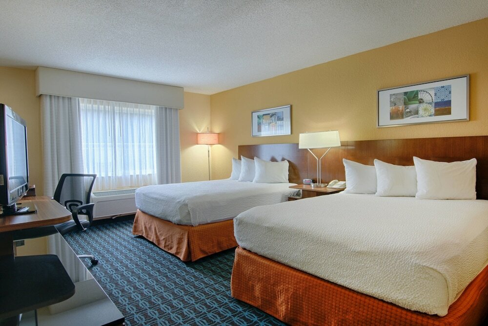 Фото Fairfield Inn & Suites Jacksonville Airport