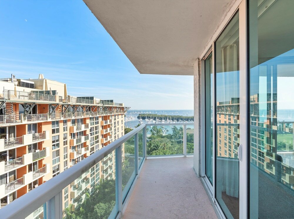 Фото Miami Vacation Rentals - Coconut Grove