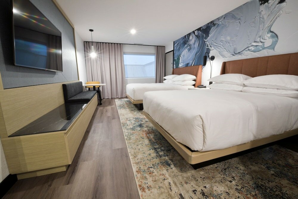 Фото Sheraton Laval Hotel