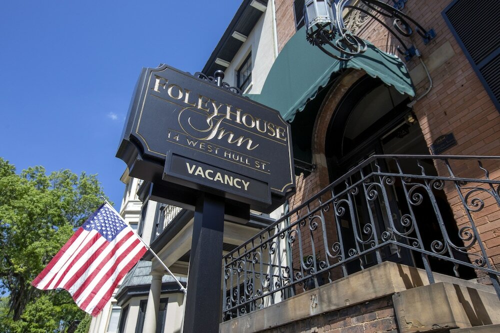 Фото Foley House Inn