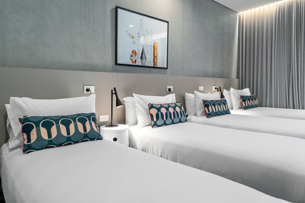 Фото Veriu Green Square