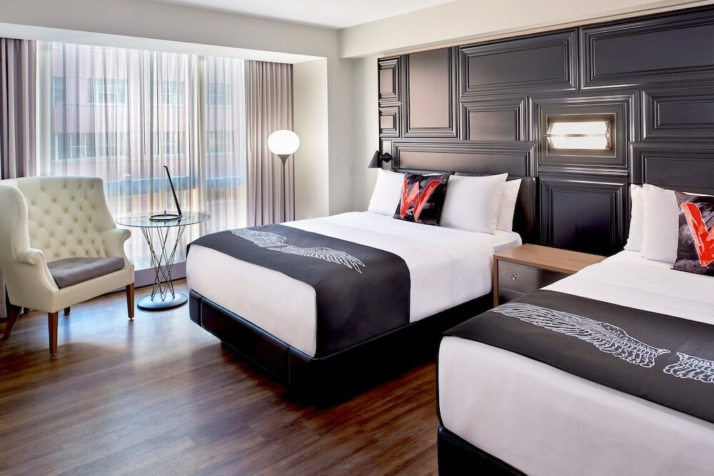 Фото W Boston, a Marriott Hotel