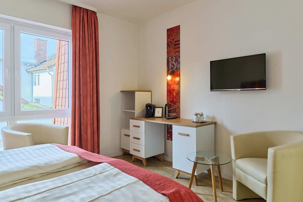 Фото Hotel Arador-city