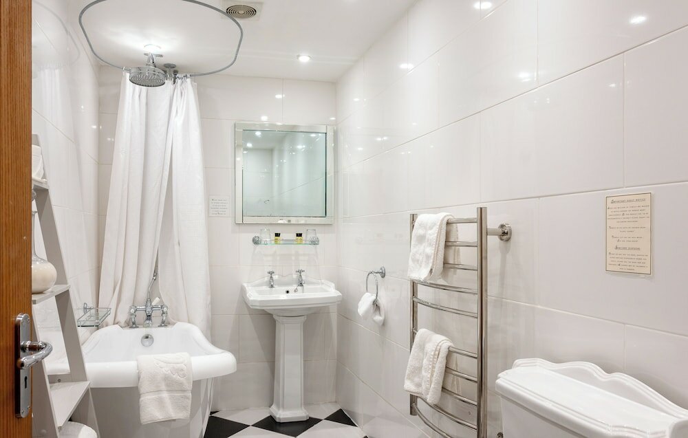 Фото Broomfield House