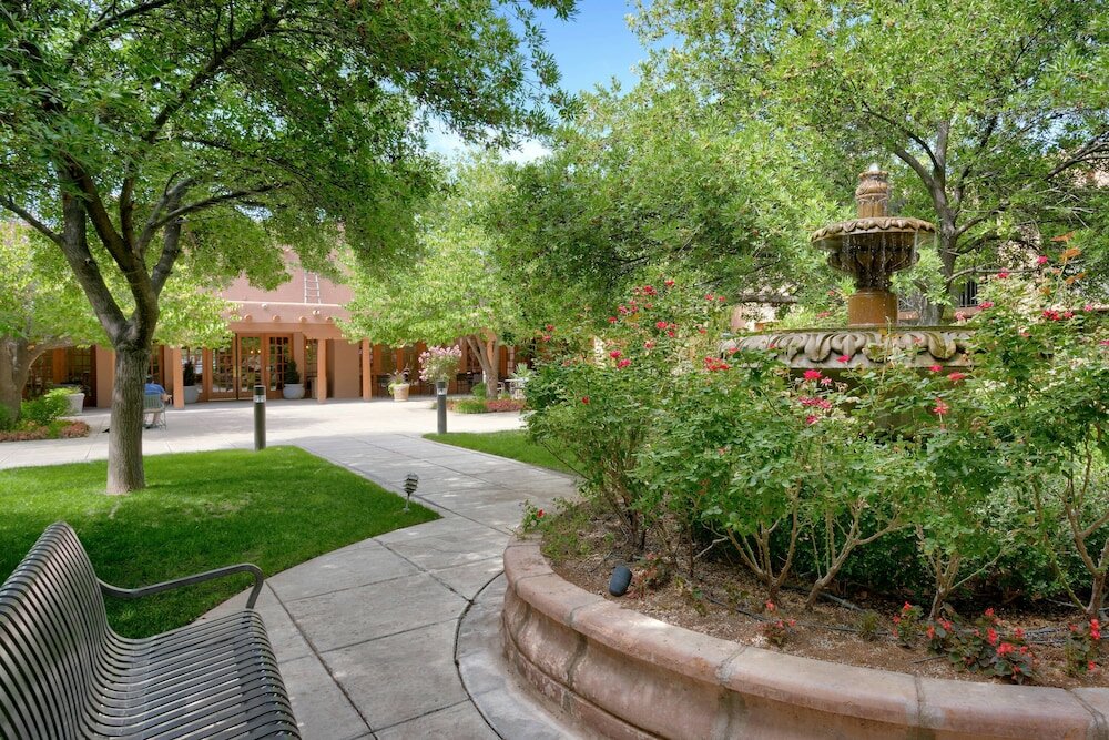 Фото Courtyard by Marriott Albuquerque