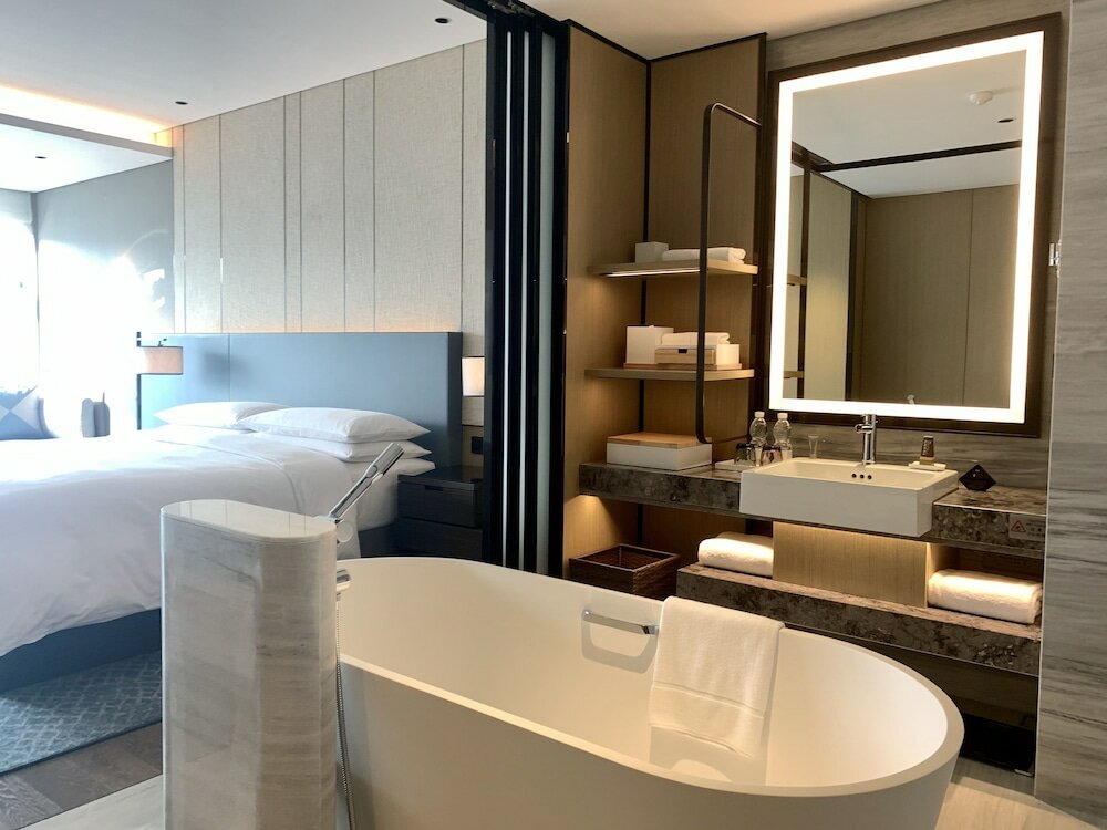 Фото Xuzhou Marriott Hotel Lakeview