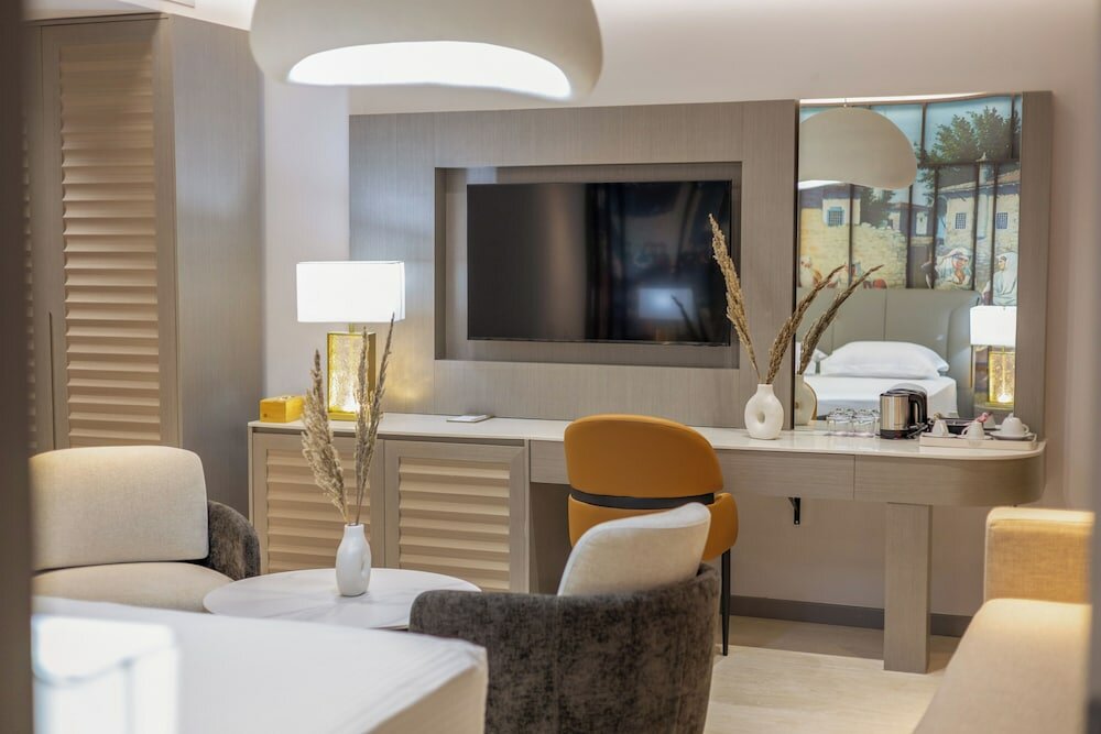 Фото Отель Europa Grand