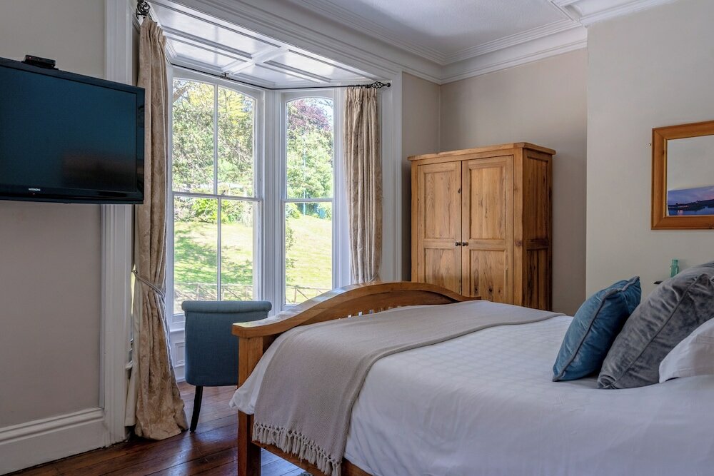 Фото Broomfield House
