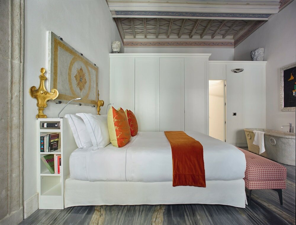 Фото Palazzo delle Pietre Luxury Apartments