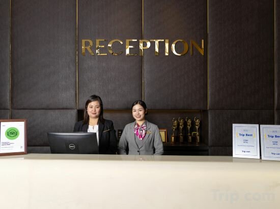 Фото Royal Cliff Beach Hotel