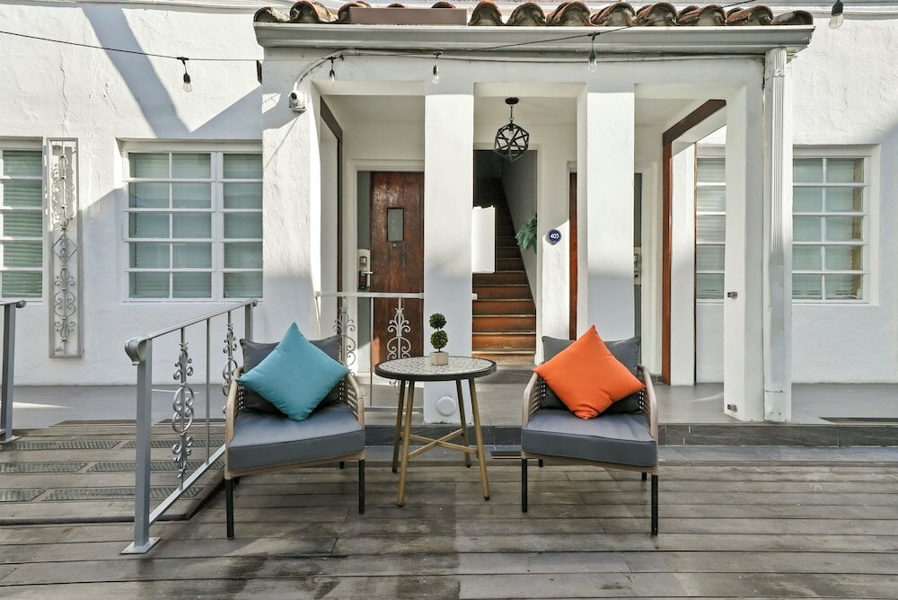 Фото Chesterfield Hotel & Suites, a South Beach Group Hotel