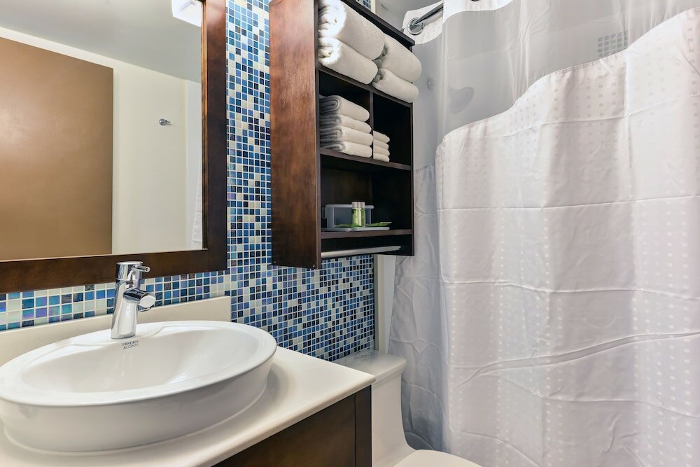 Фото Holiday Inn Express Washington Dc N-Silver Spring, an Ihg Hotel