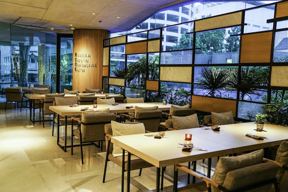 Фото Lit Bangkok Hotel