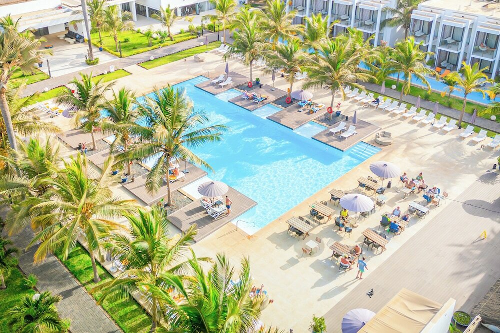 Фото Sunprime Tamala Beach Resort