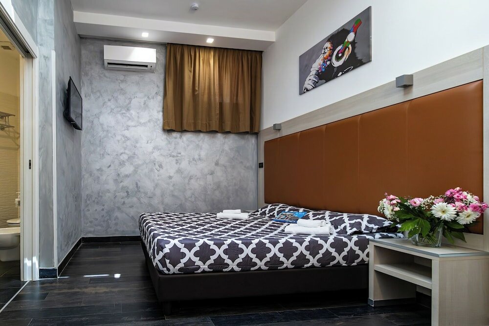 Фото Borgo Pio Suites Inn