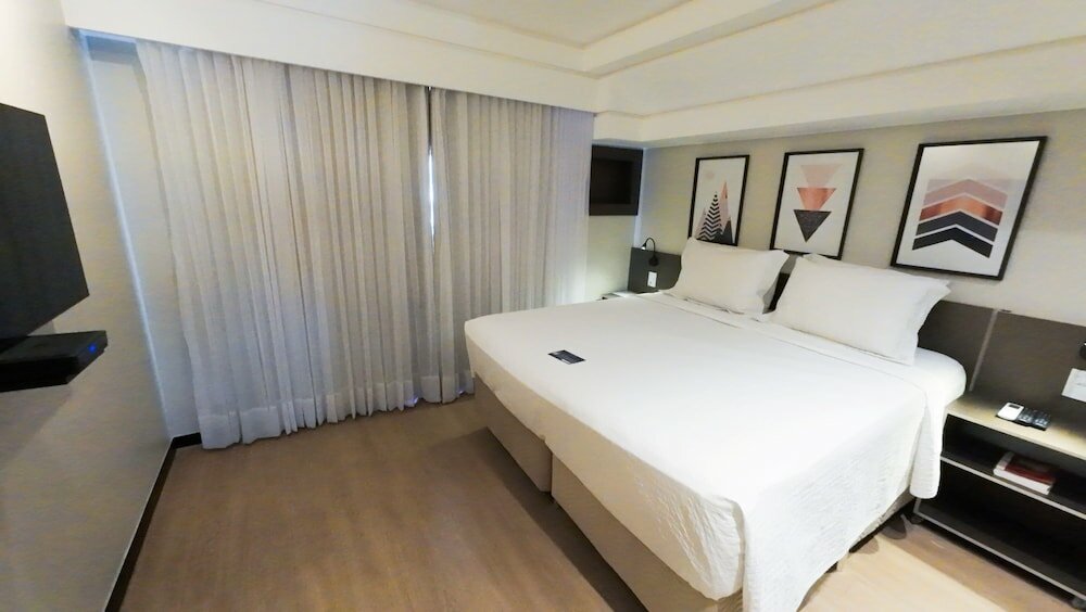 Фото Golden Tulip Goiania Address