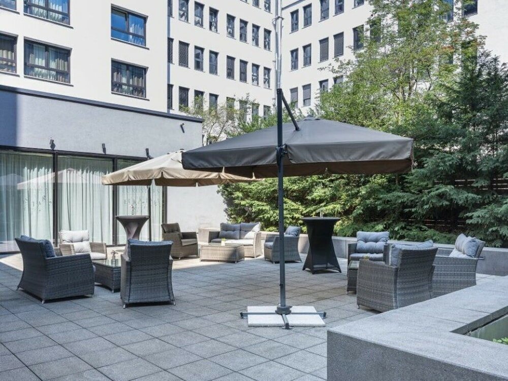 Фото Eurostars Book Hotel