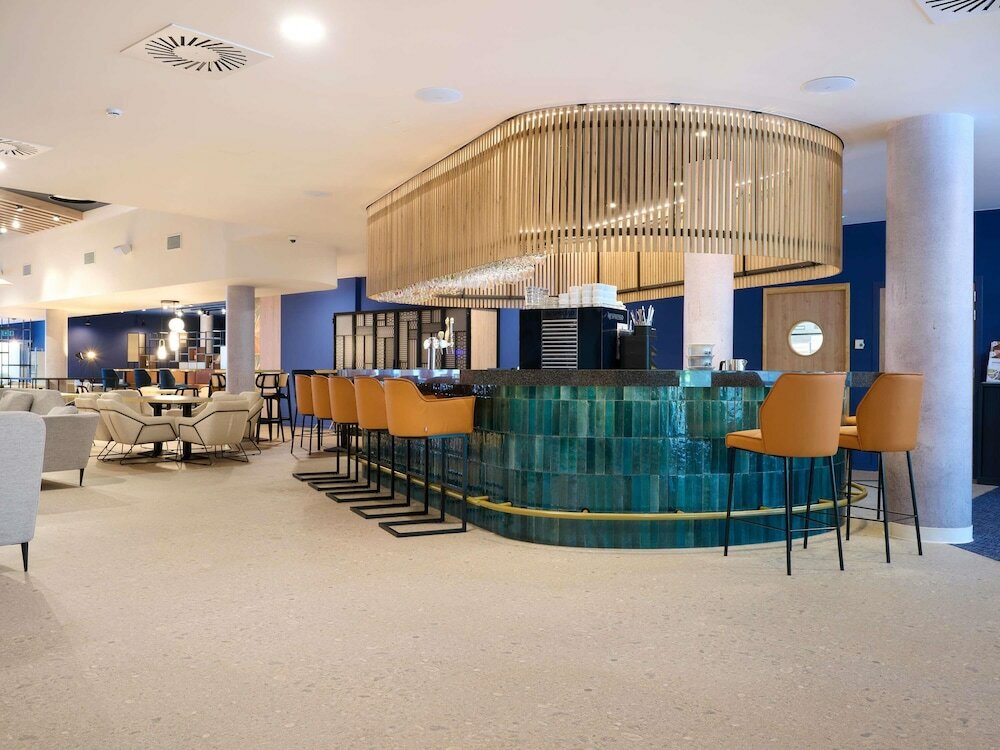 Фото Novotel Ieper Centrum Flanders Fields