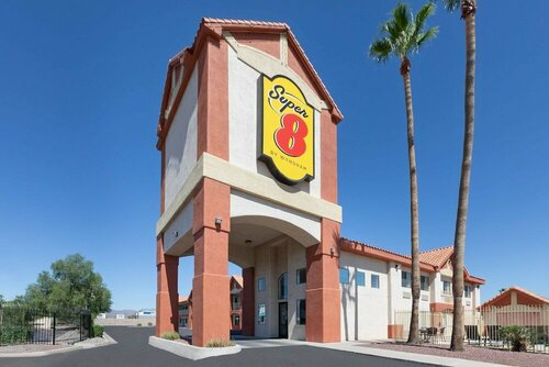 Гостиница Super 8 by Wyndham Tucson/Grant Road Area Az в Тусоне